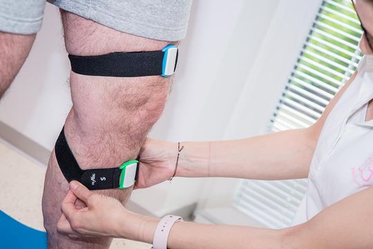 Knie Behandlung